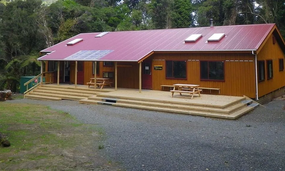 Tūrere Lodge