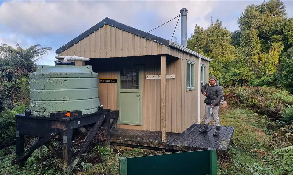 Puteore Hut