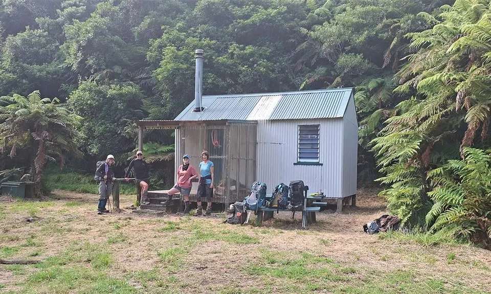 Koranga Forks Hut