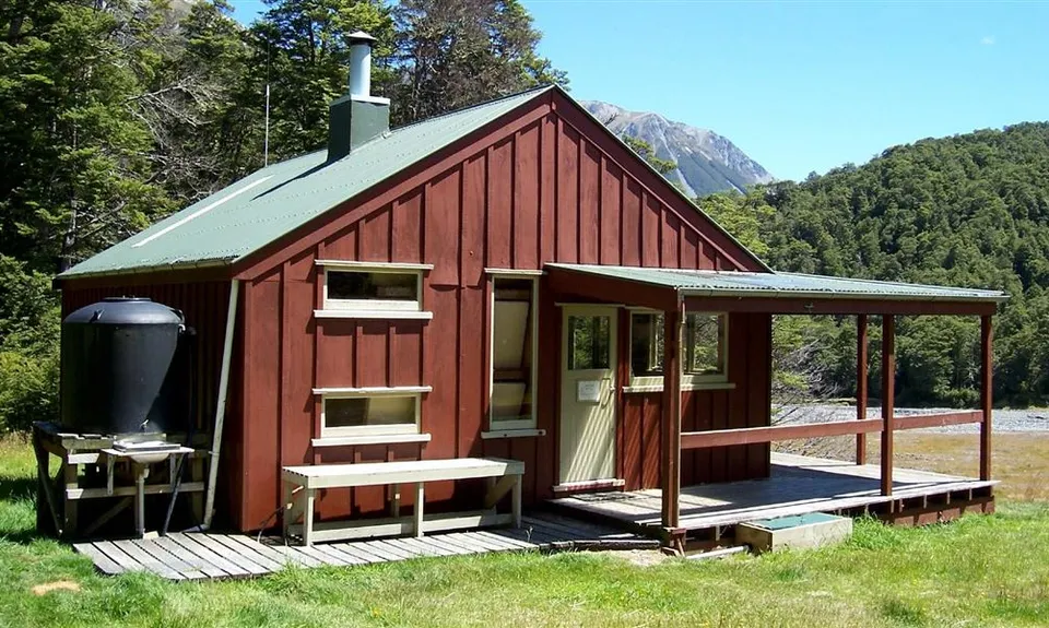 Hamilton Hut