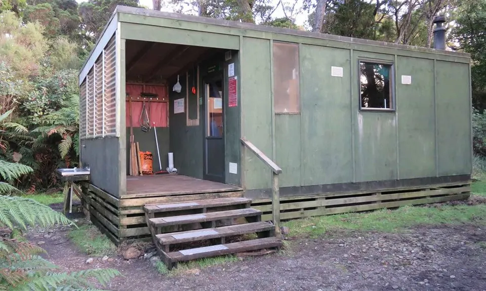 Abrahams Bay Hunters Hut