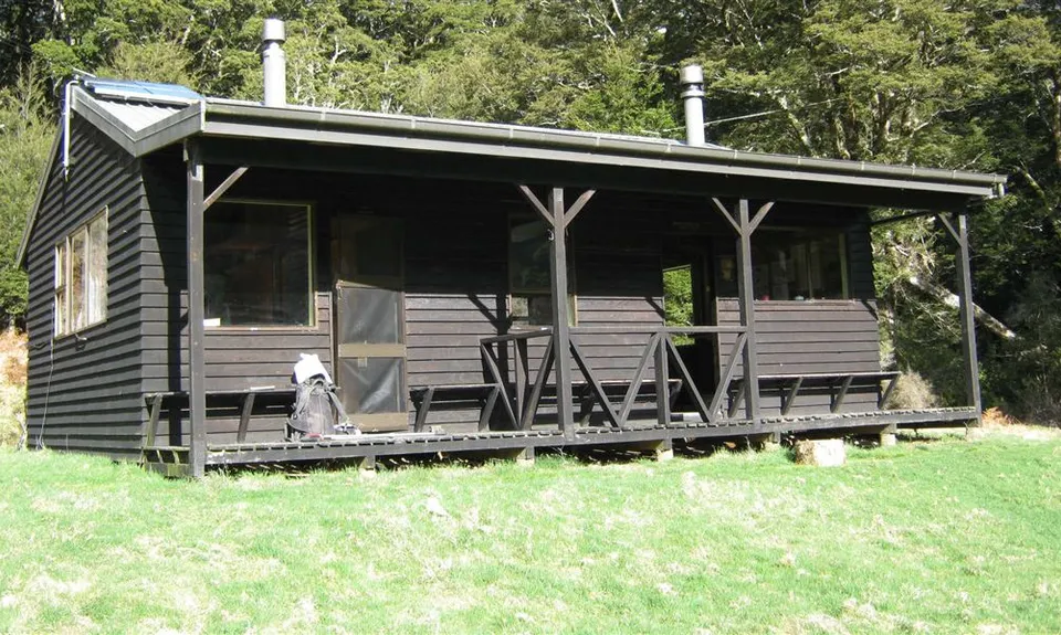 Kerin Forks Hut
