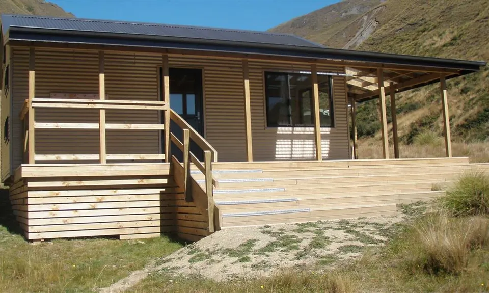 Fern Burn Hut