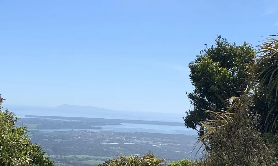 Tuahu Traverse, Bay of Plenty