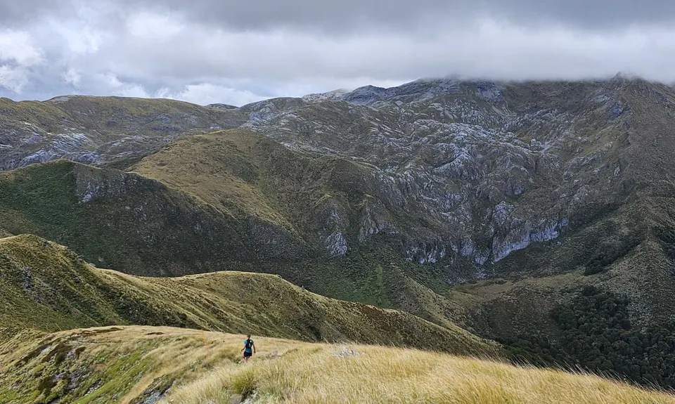 Salisbury over Arthur, Tasman