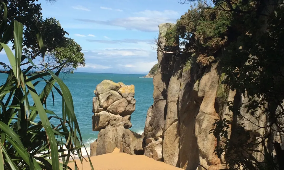 Separation Point Loop, Tasman