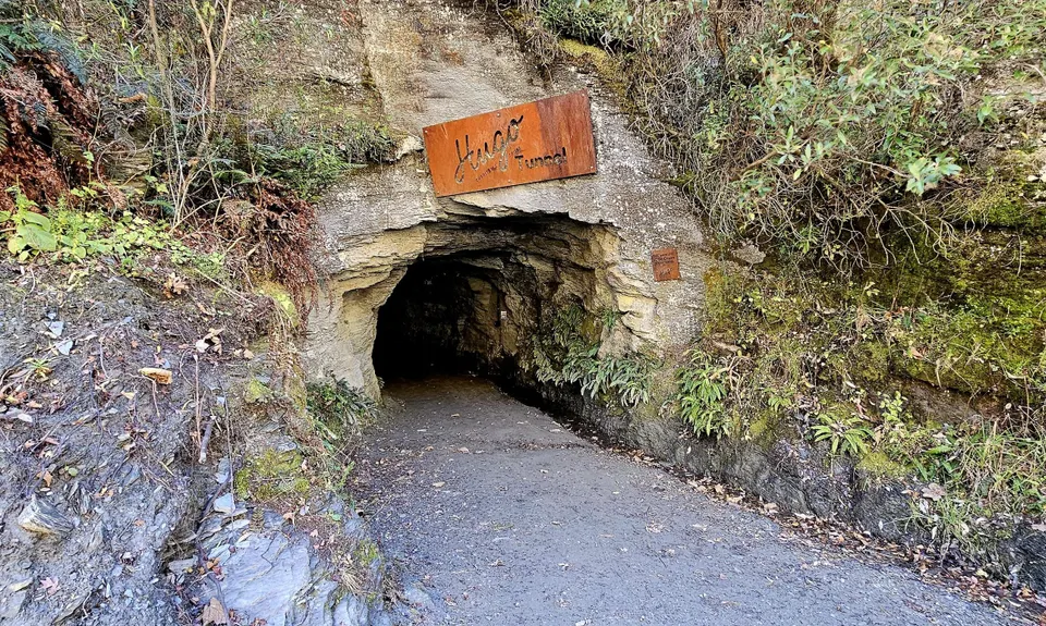 Shotover Gorge loop from Tuckers Beach, Otago