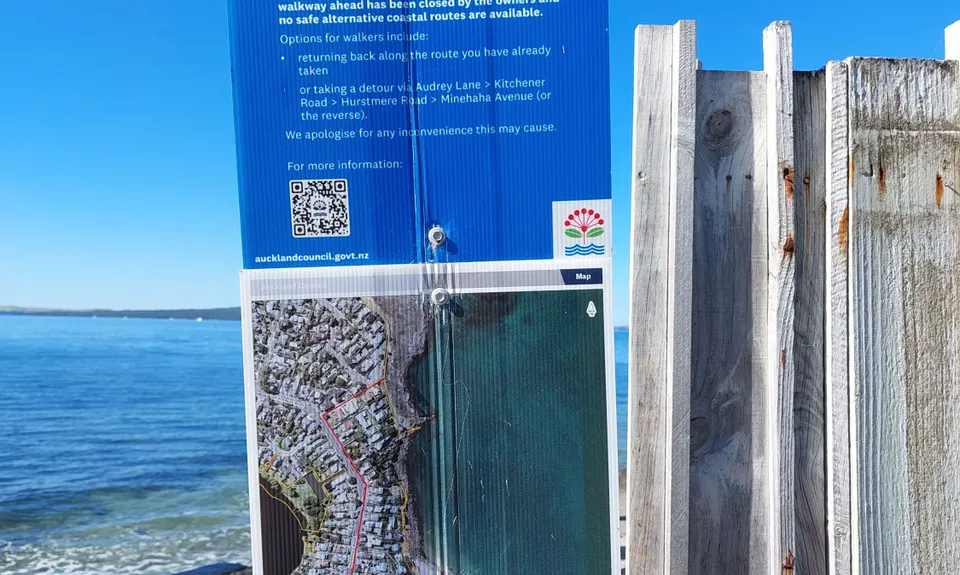 Takapuna Rocks, Auckland