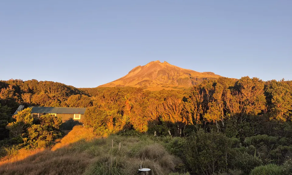 Kahui Hut