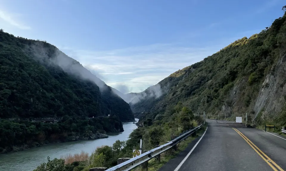 Tawa Loop - Manawatu Gorge, Manawatu - Wanganui