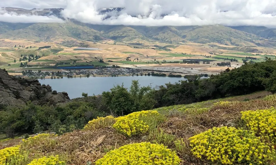 Mt Apiti via Castle Rock , Otago