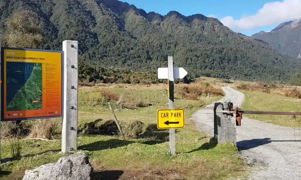 Milltown to Lower Arahura Hut , West Coast