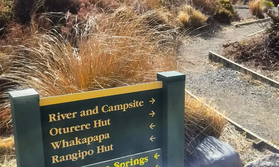 Waihohonu Hut