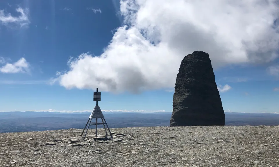 Old Man Obelisk, Otago